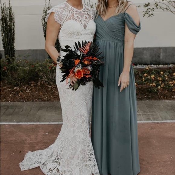 Eucalyptus Lily Chiffon dress size 4 but altered to fit sizes 4-6! - Picture 6 of 8